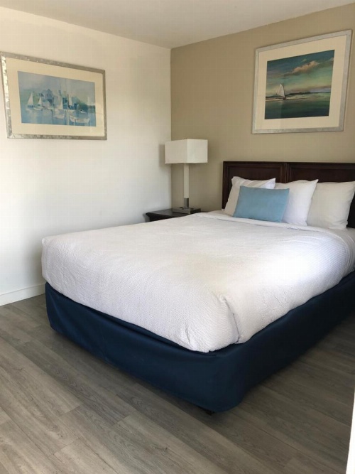GuestLodge image 18