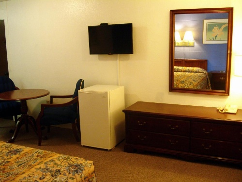 GuestLodge image 4