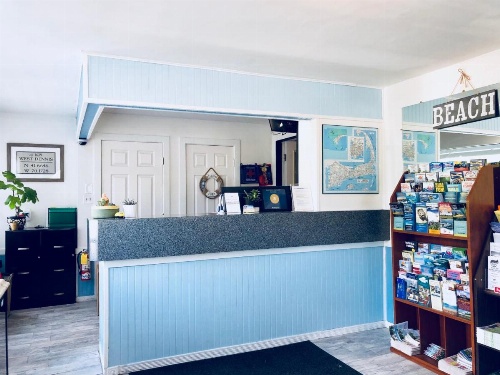 GuestLodge image 9